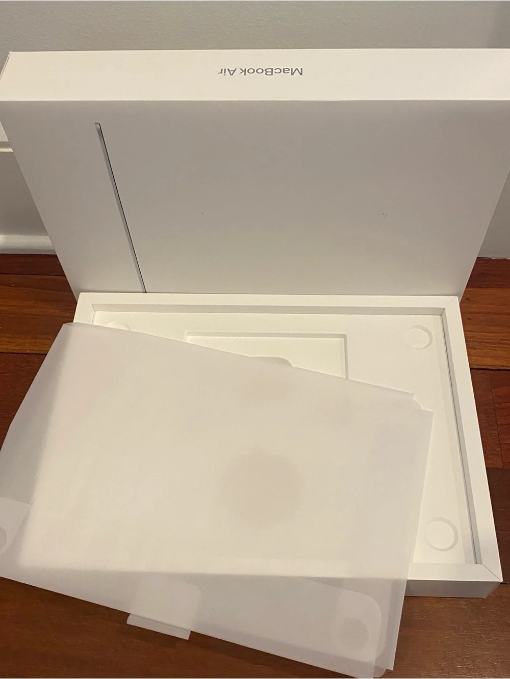 Apple MacBook Air 15-inch Midnight M5 Chip 512 GB STORAGE 2026 *EMPTY BOX ONLY*